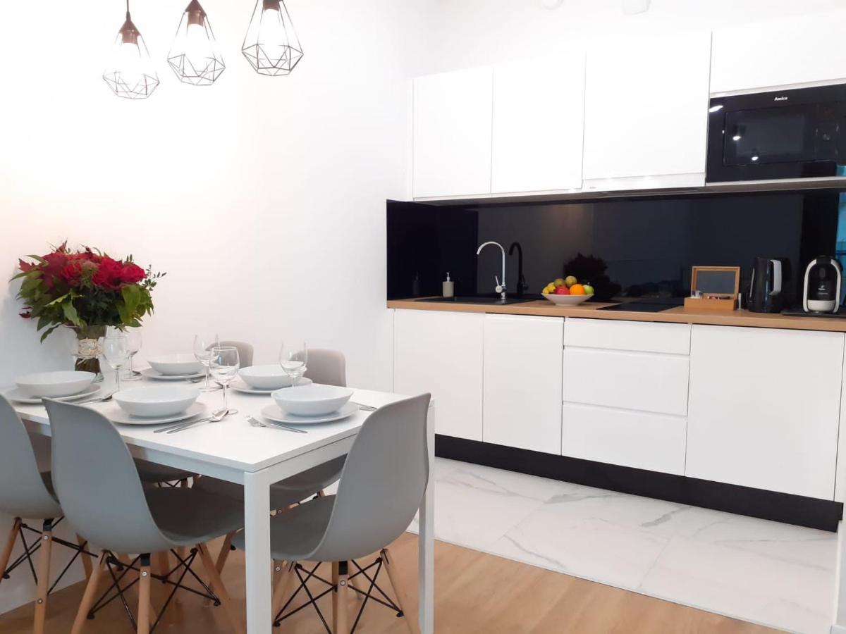 Vista Residence Spire Warsaw Ngoại thất bức ảnh